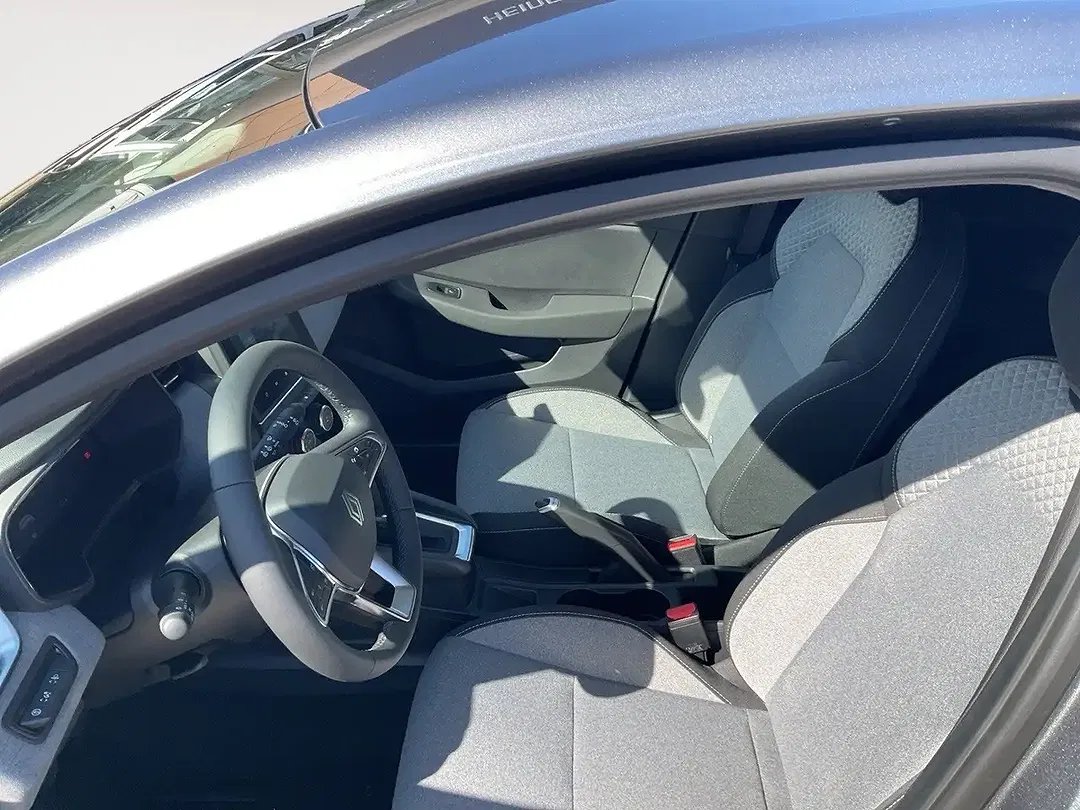 Renault Clio - Thumbnail 10