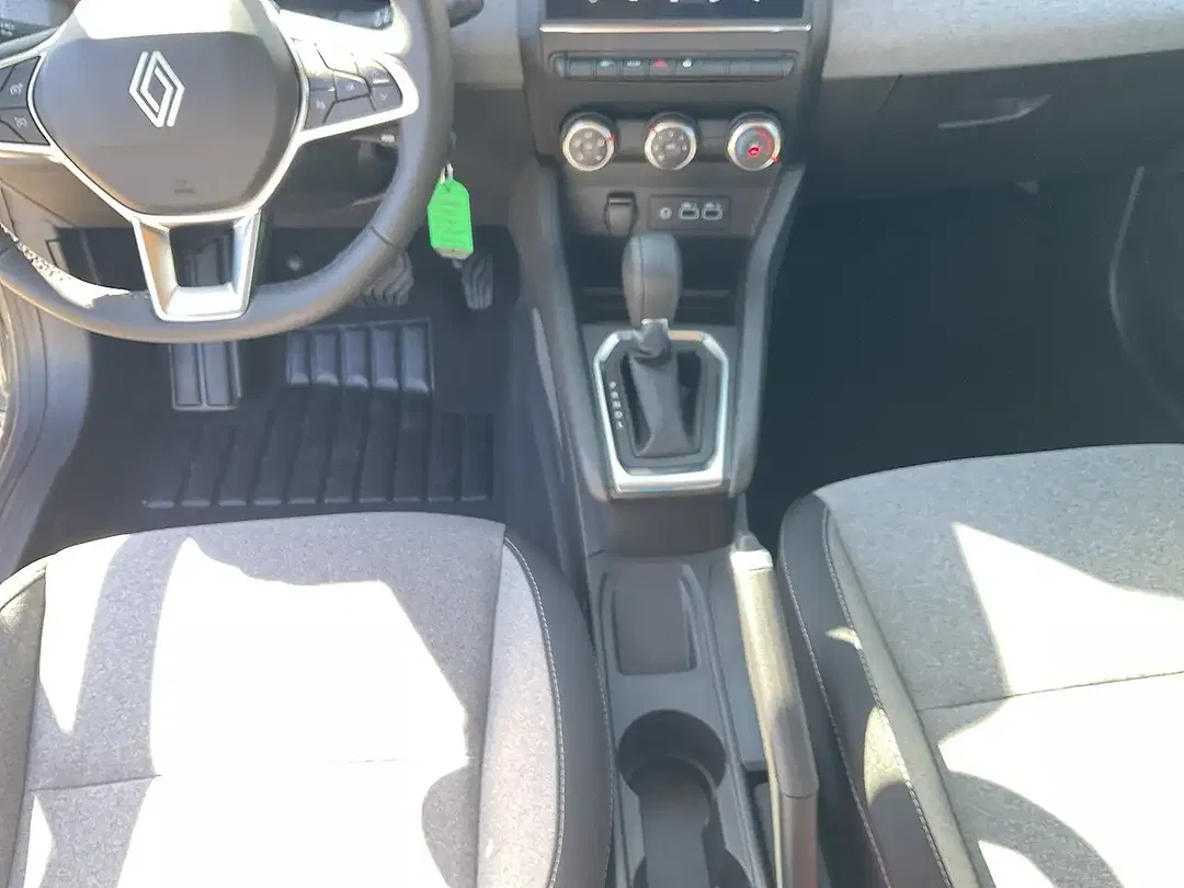 Renault Clio - Thumbnail 15