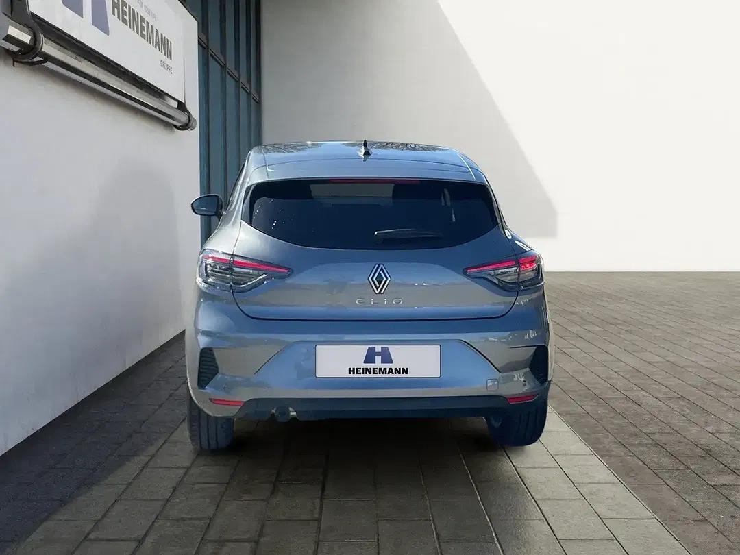 Renault Clio - Thumbnail 4