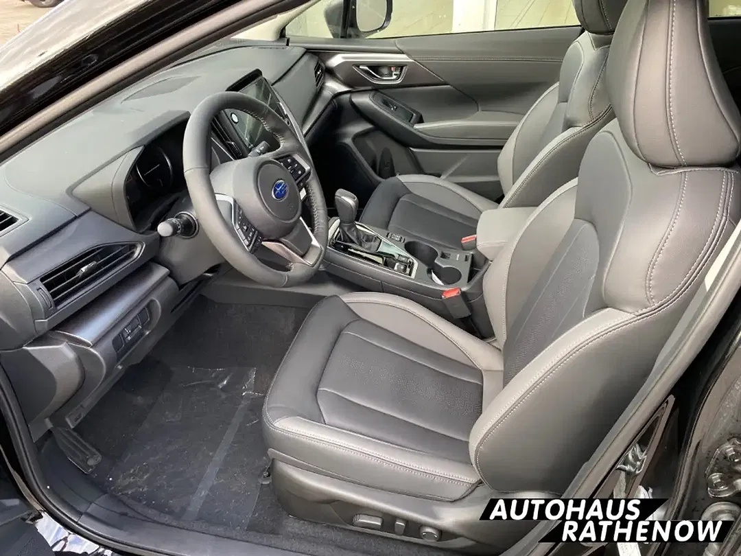 Subaru Impreza - Thumbnail 9