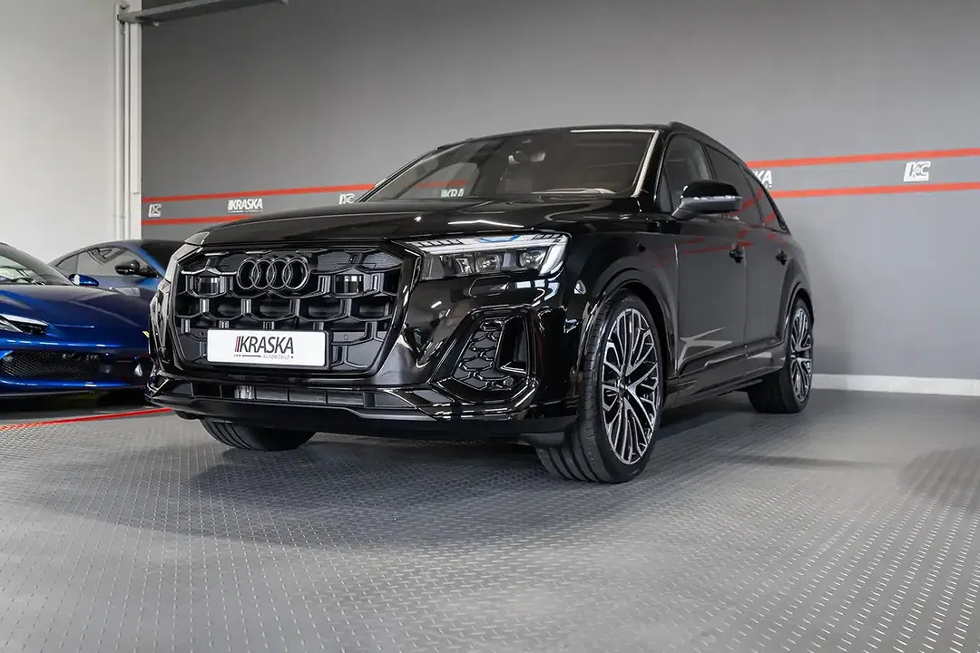 Audi Q7 - Thumbnail 4