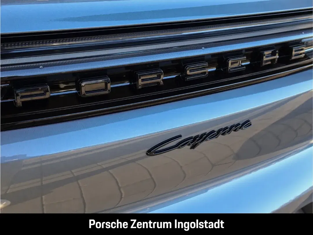 Porsche Cayenne - Thumbnail 8