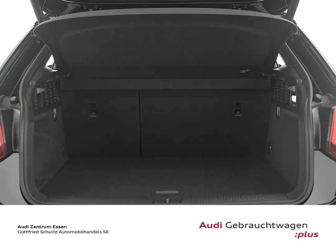 Audi Q2 - Thumbnail 9