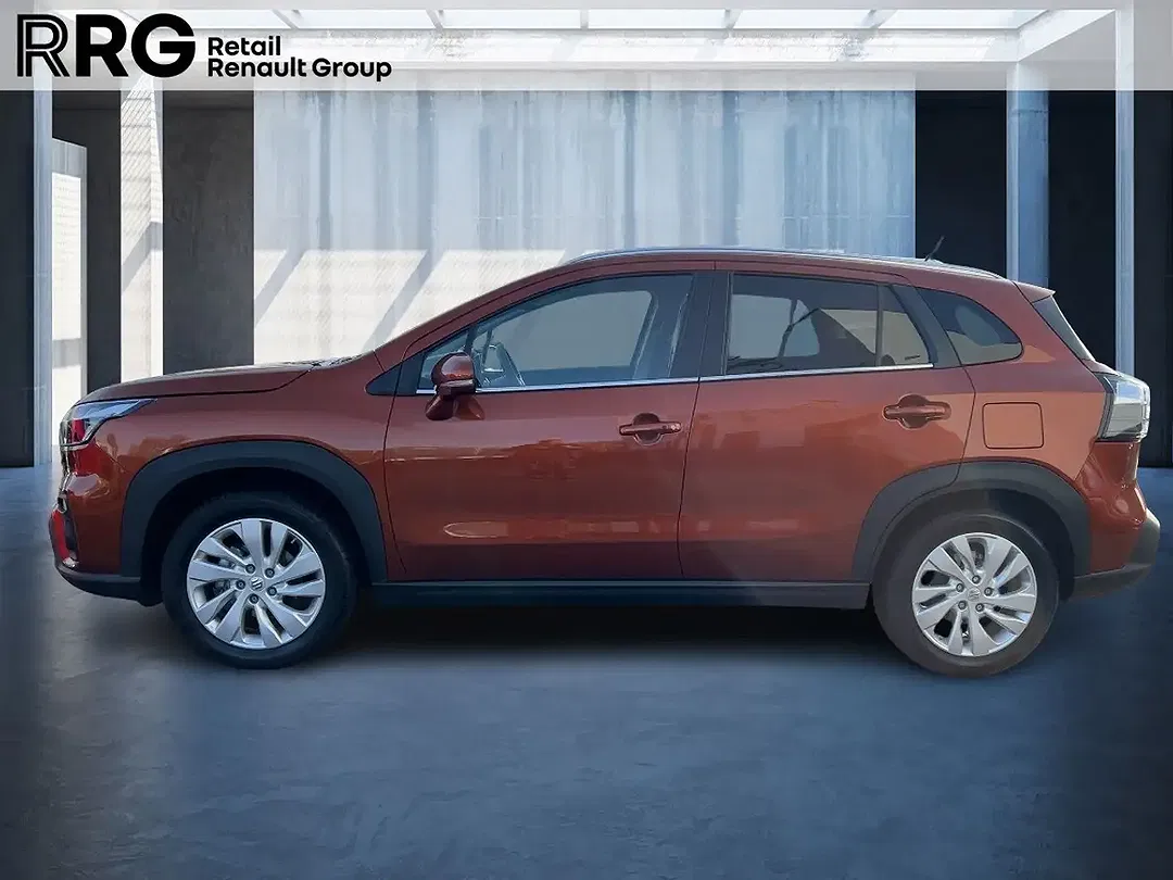 Suzuki SX4 S-Cross - Thumbnail 2