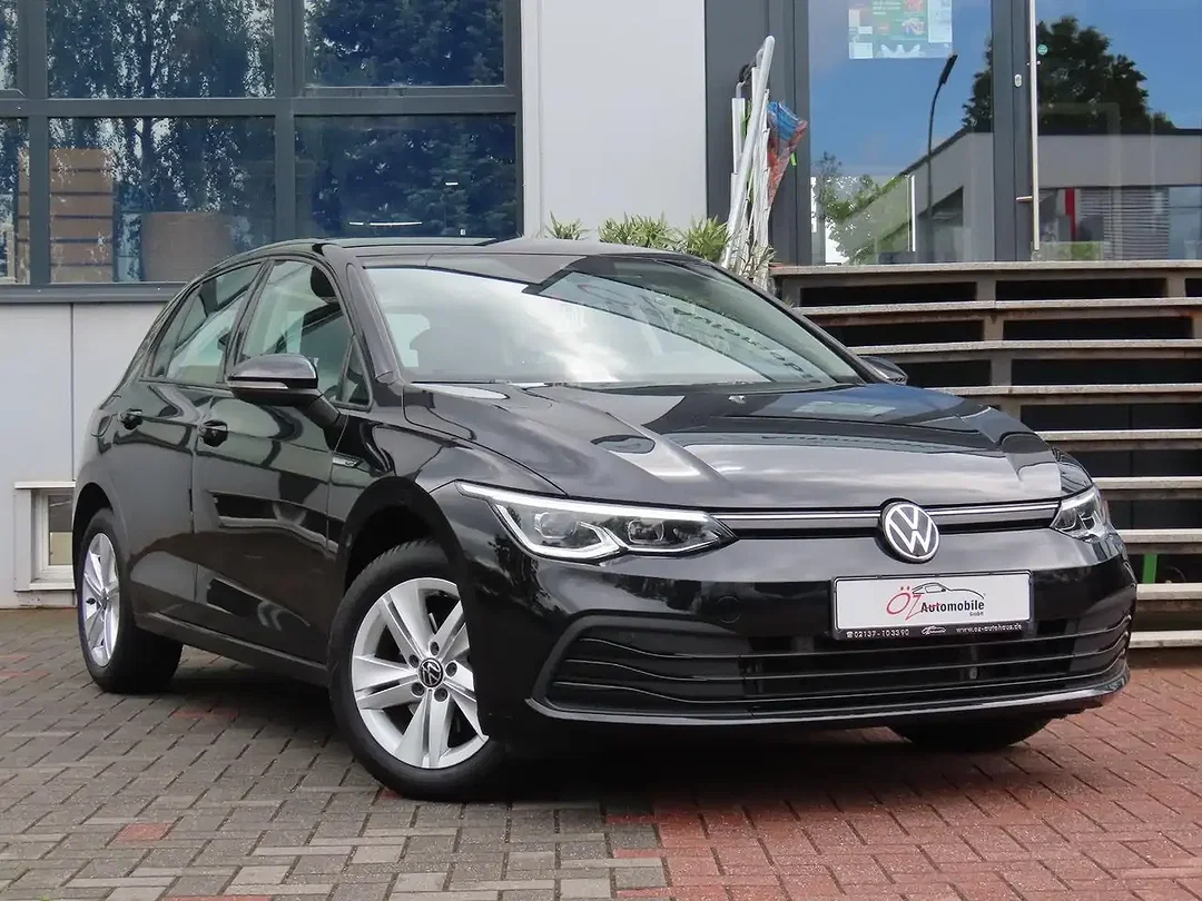 Volkswagen Golf - Afbeelding 1
