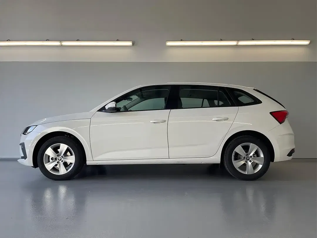Skoda Scala - Thumbnail 3