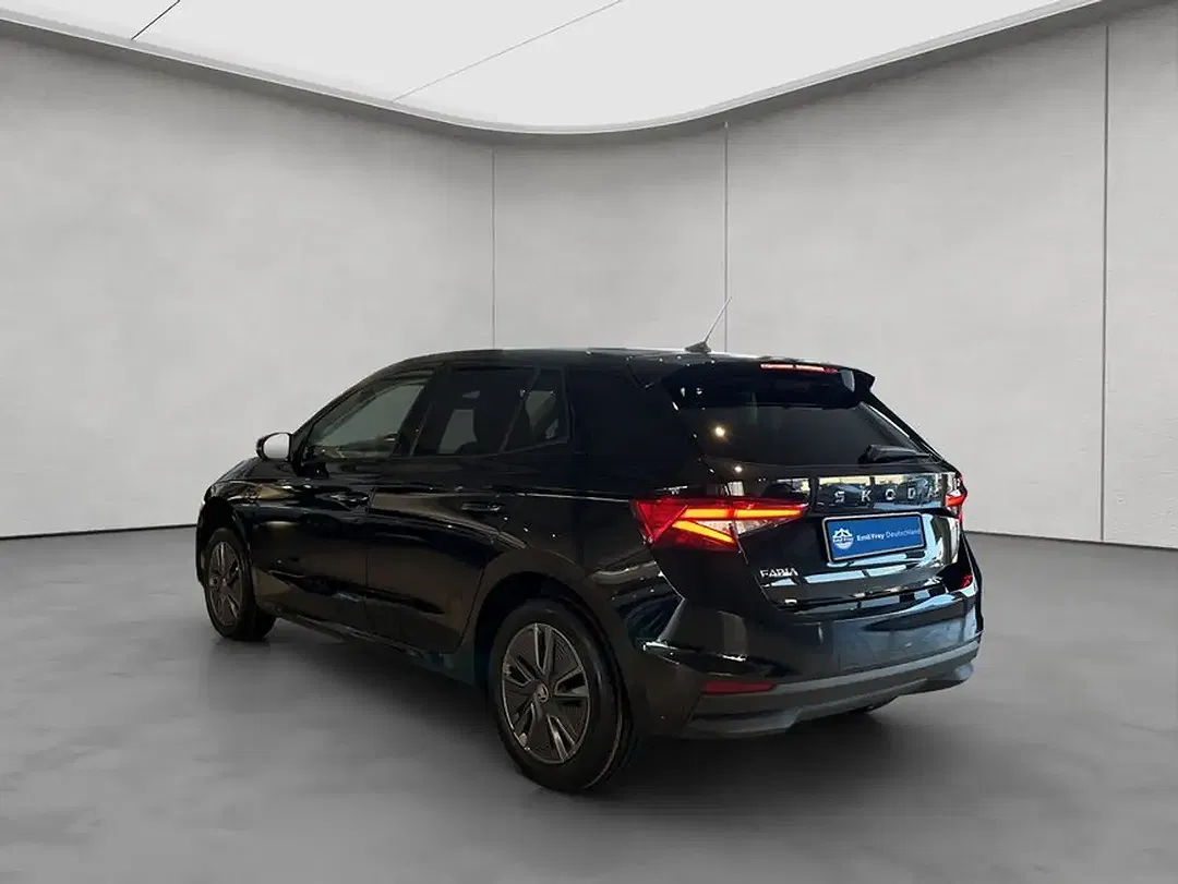Skoda Fabia - Thumbnail 3
