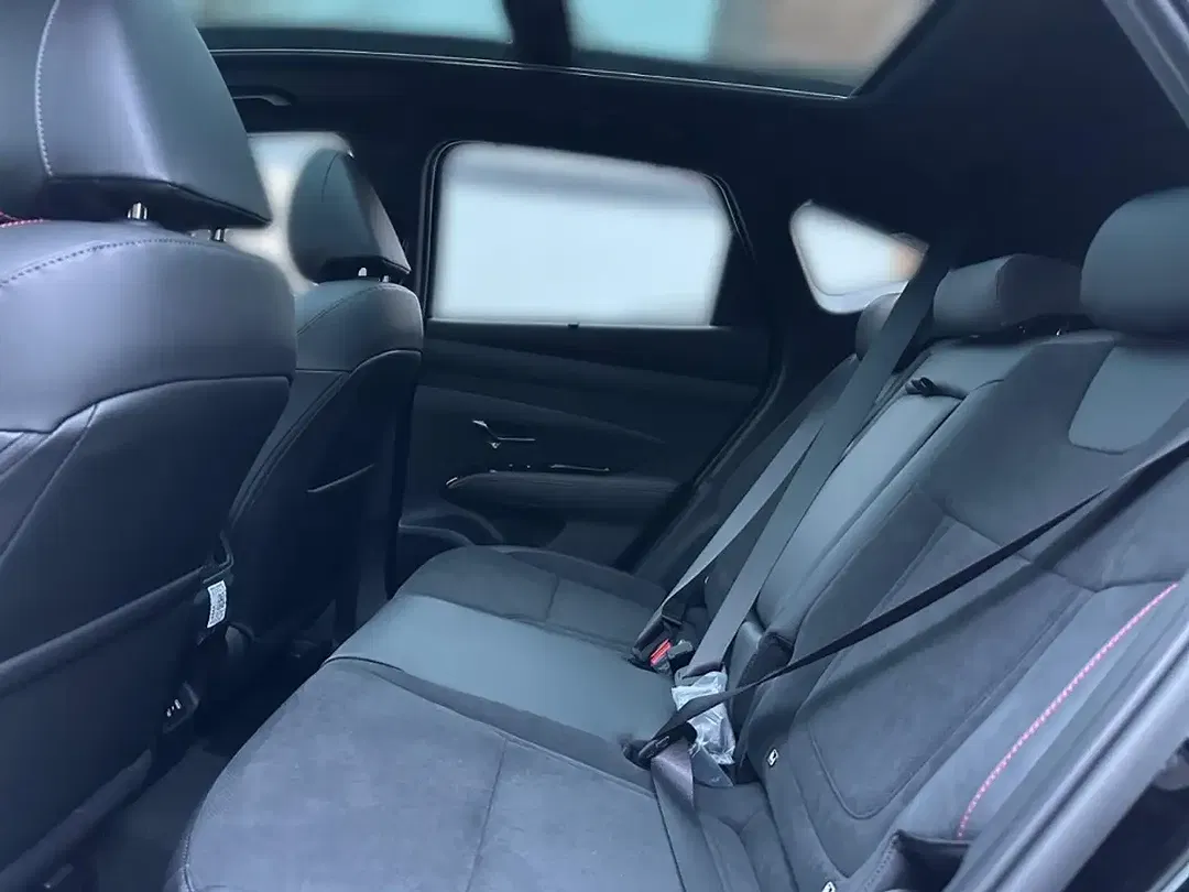 Hyundai TUCSON - Thumbnail 12