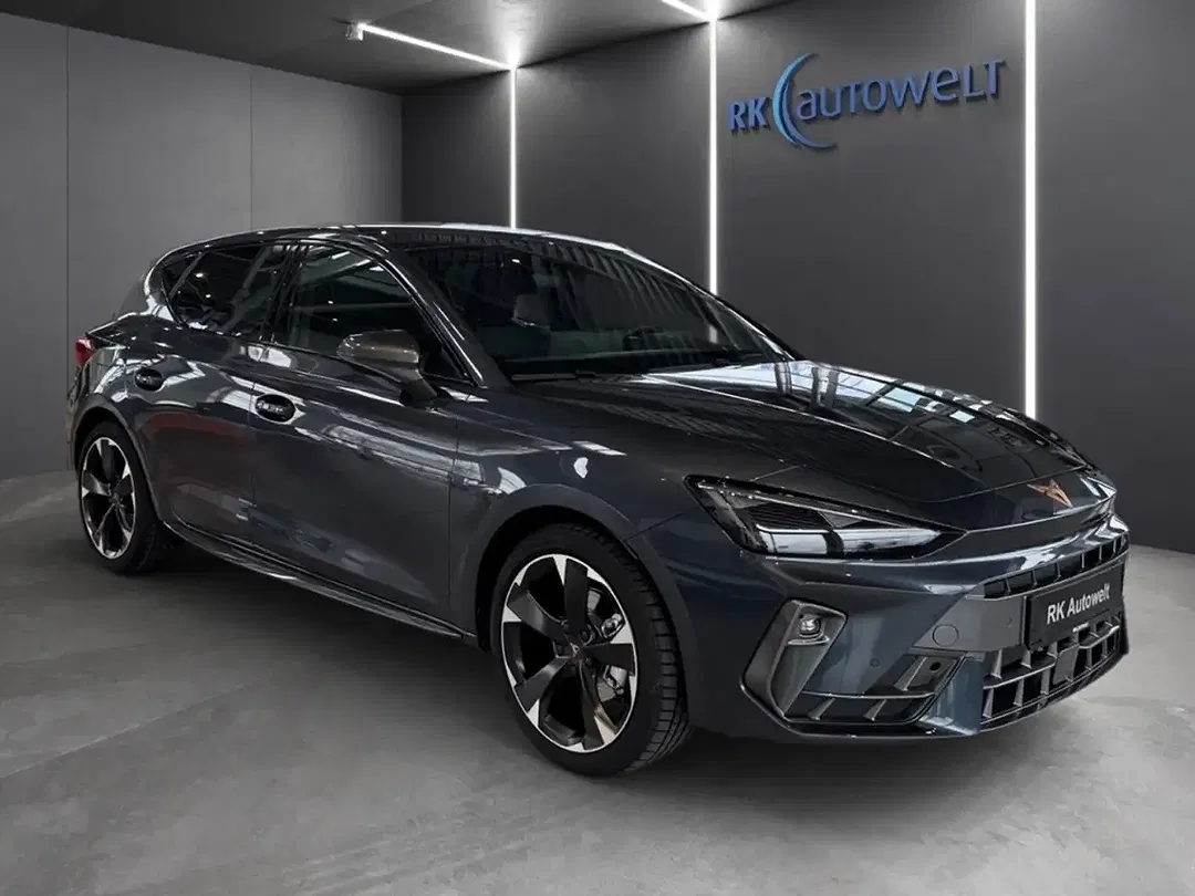 CUPRA Leon - Thumbnail 2