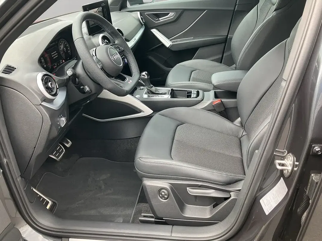 Audi Q2 - Thumbnail 11