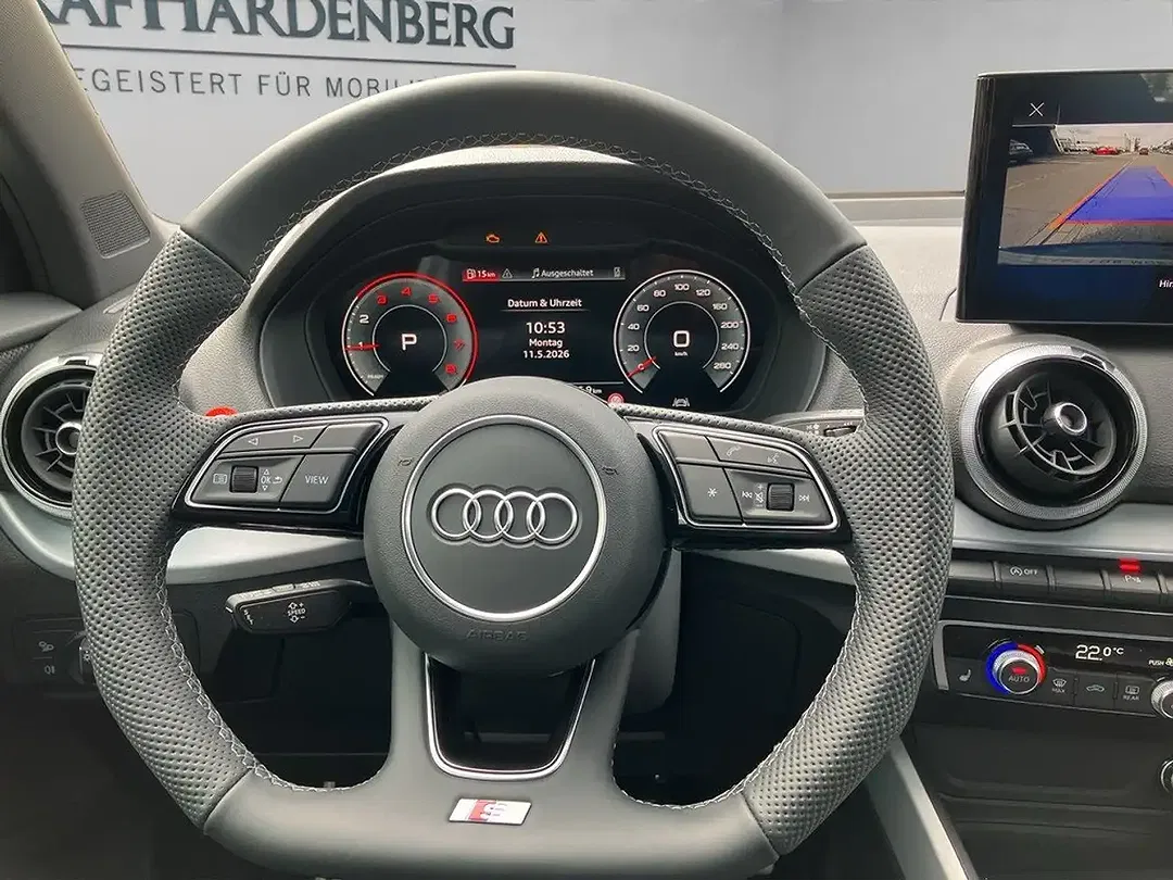Audi Q2 - Thumbnail 12