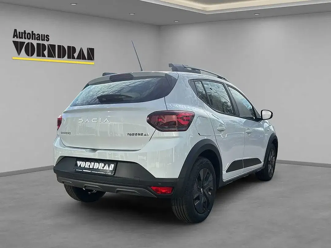 Dacia Sandero - Thumbnail 6