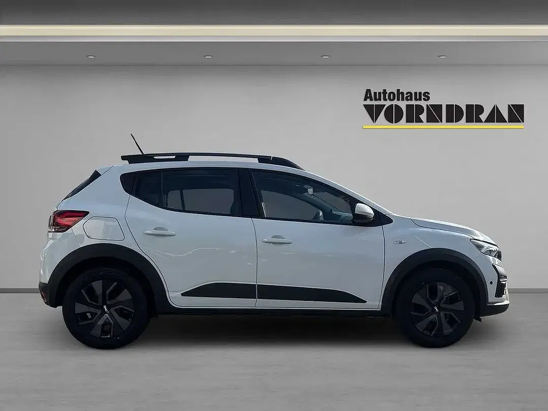 Dacia Sandero - Thumbnail 7