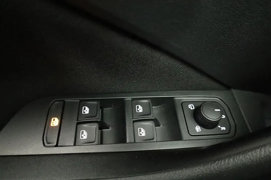 Skoda Kamiq - Thumbnail 8