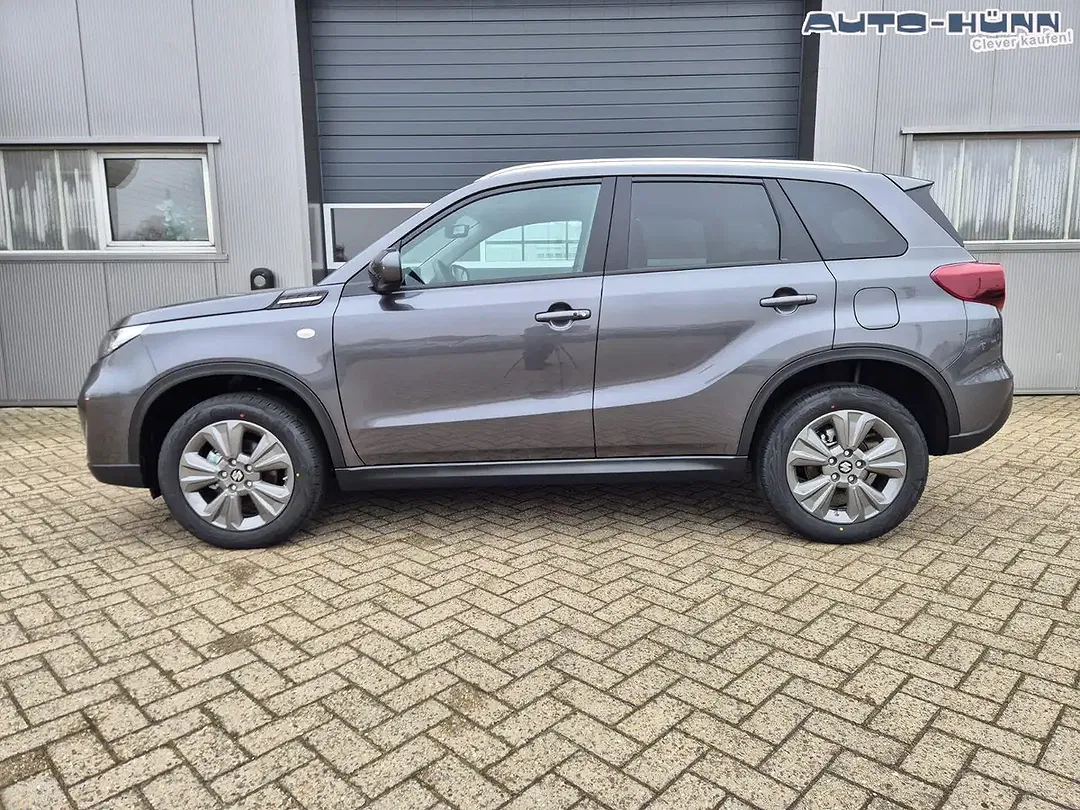 Suzuki Vitara - Thumbnail 2