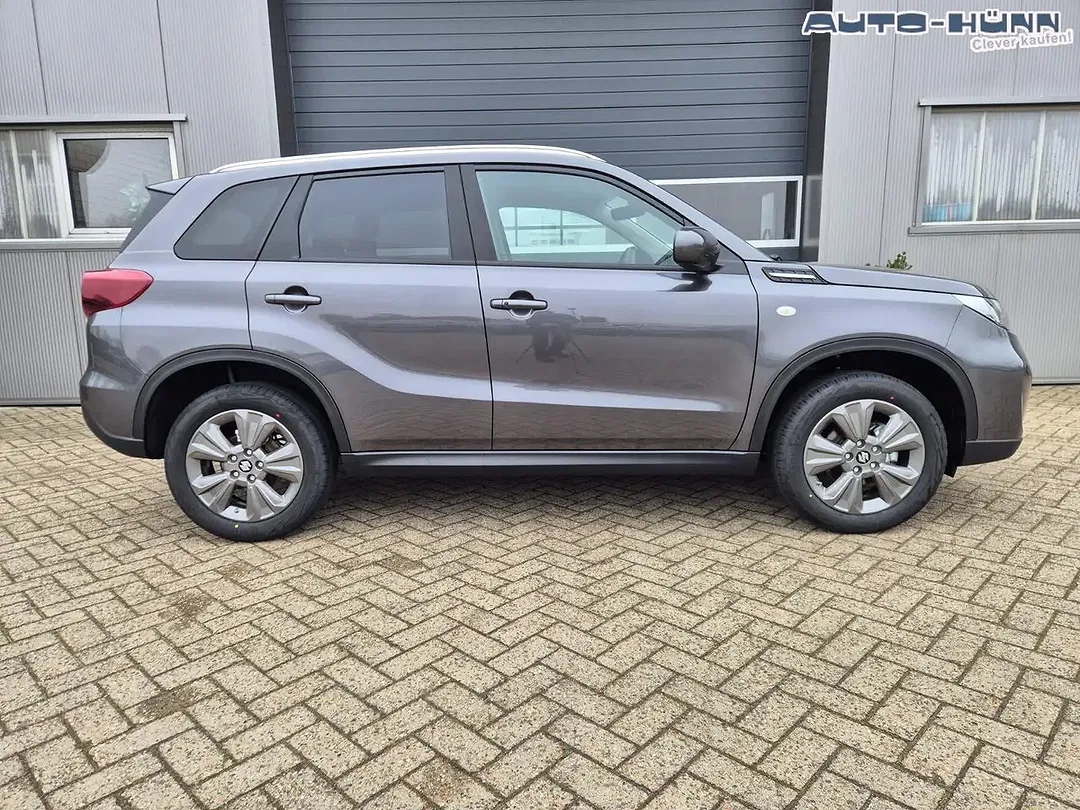 Suzuki Vitara - Thumbnail 6