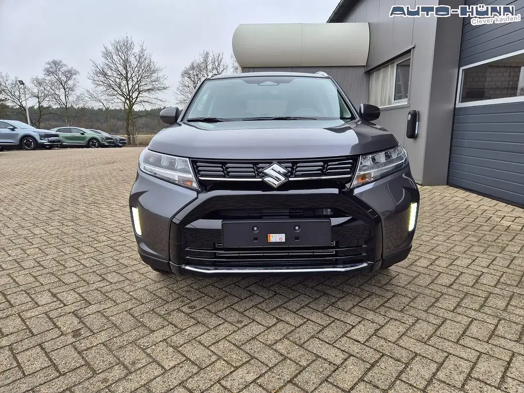 Suzuki Vitara - Thumbnail 8