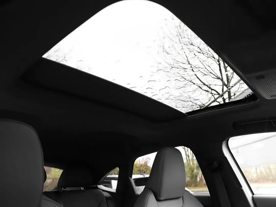 Audi Q3 - Thumbnail 8