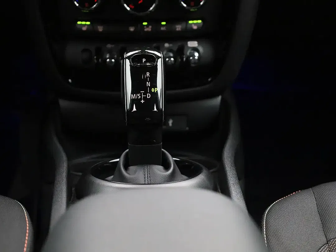 MINI Cooper Clubman - Thumbnail 10