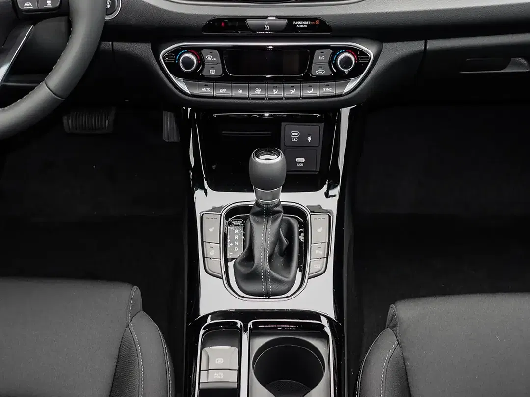 Hyundai i30 - Thumbnail 10