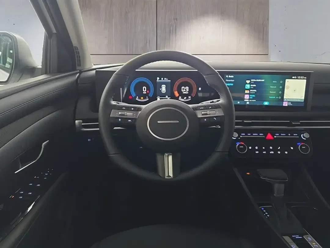 Hyundai TUCSON - Thumbnail 12