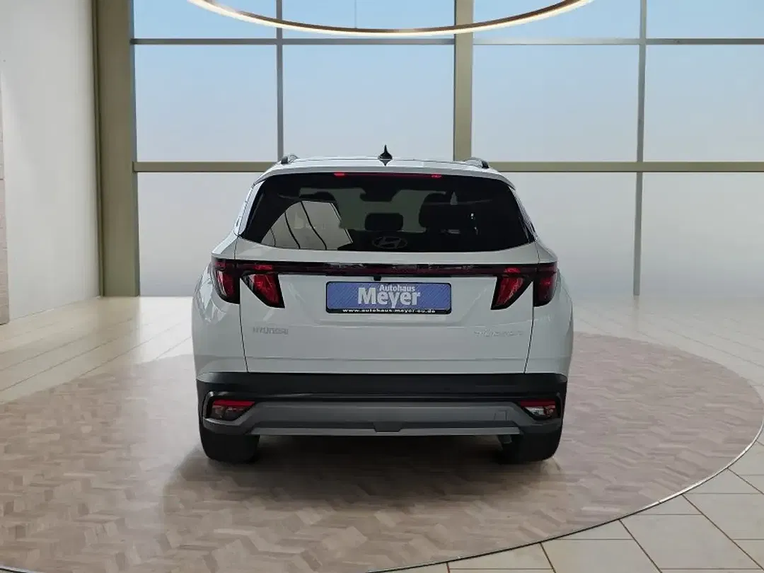 Hyundai TUCSON - Thumbnail 4