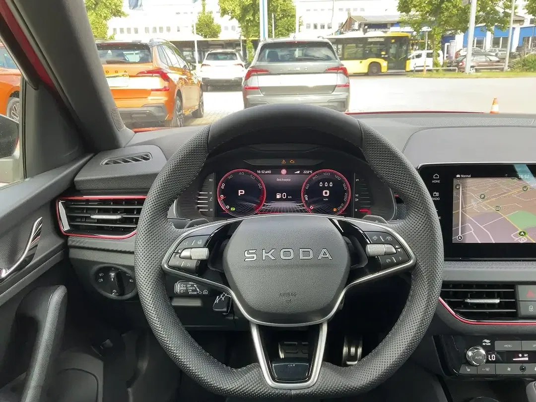 Skoda Kamiq - Thumbnail 14