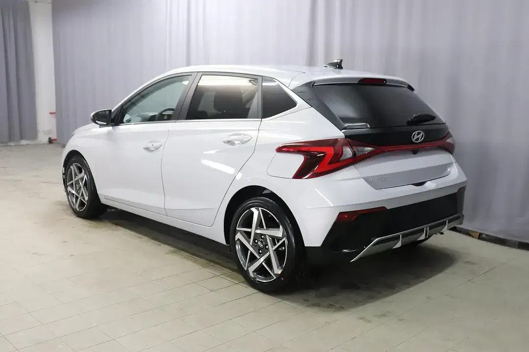Hyundai i20 - Thumbnail 3
