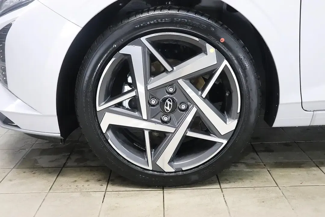 Hyundai i20 - Thumbnail 5