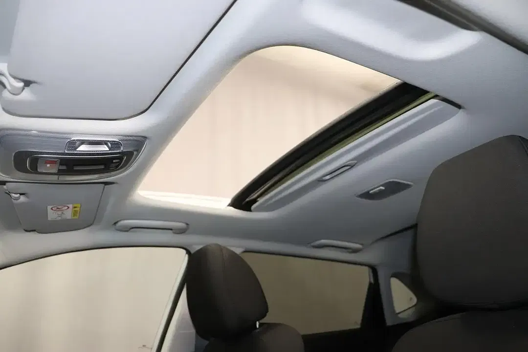 Hyundai i20 - Thumbnail 6