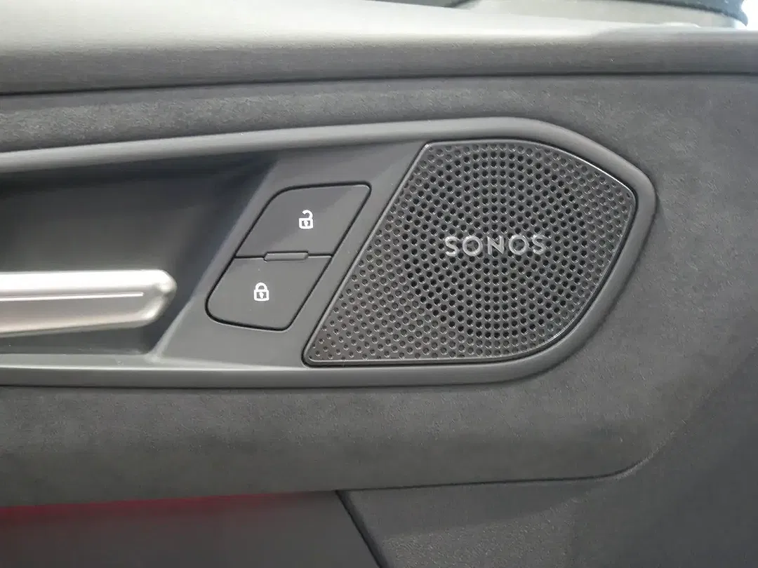 Audi Q3 - Thumbnail 13