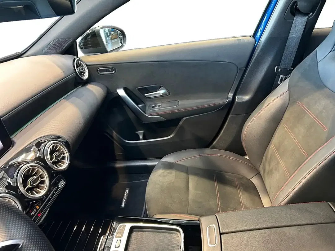 Mercedes-Benz A 200 - Thumbnail 4