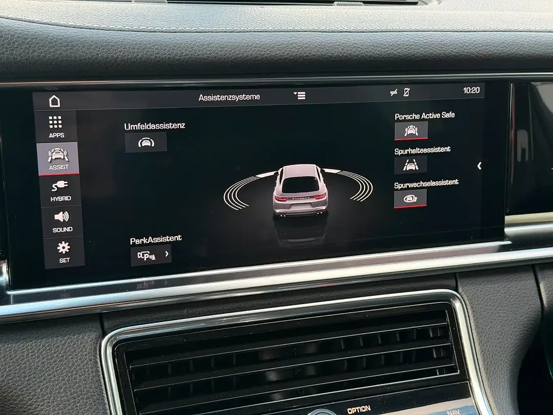 Porsche Panamera - Thumbnail 14