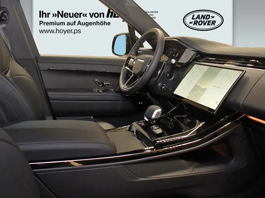 Land Rover Range Rover Sport - Thumbnail 4