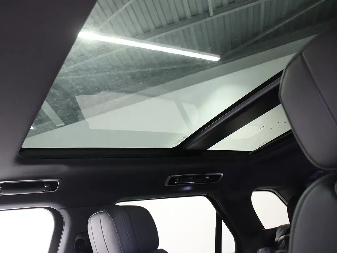 Land Rover Range Rover Sport - Thumbnail 9