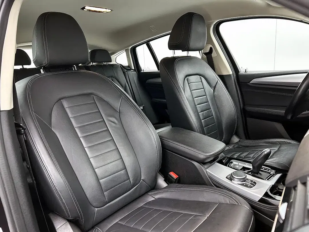 BMW X4 - Thumbnail 19