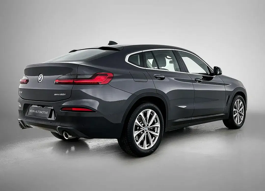 BMW X4 - Thumbnail 2