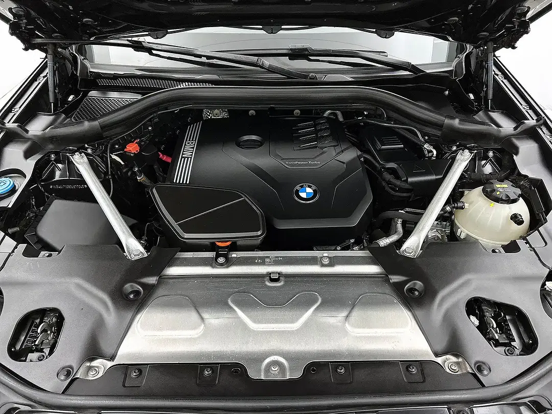 BMW X4 - Thumbnail 27