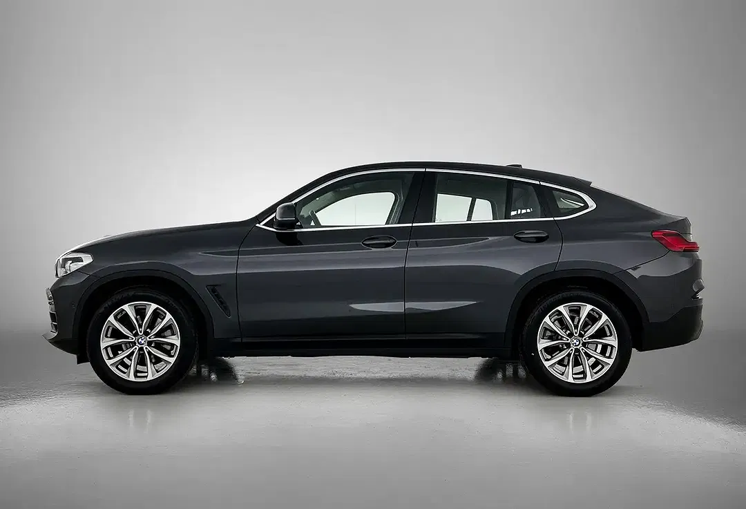 BMW X4 - Thumbnail 6