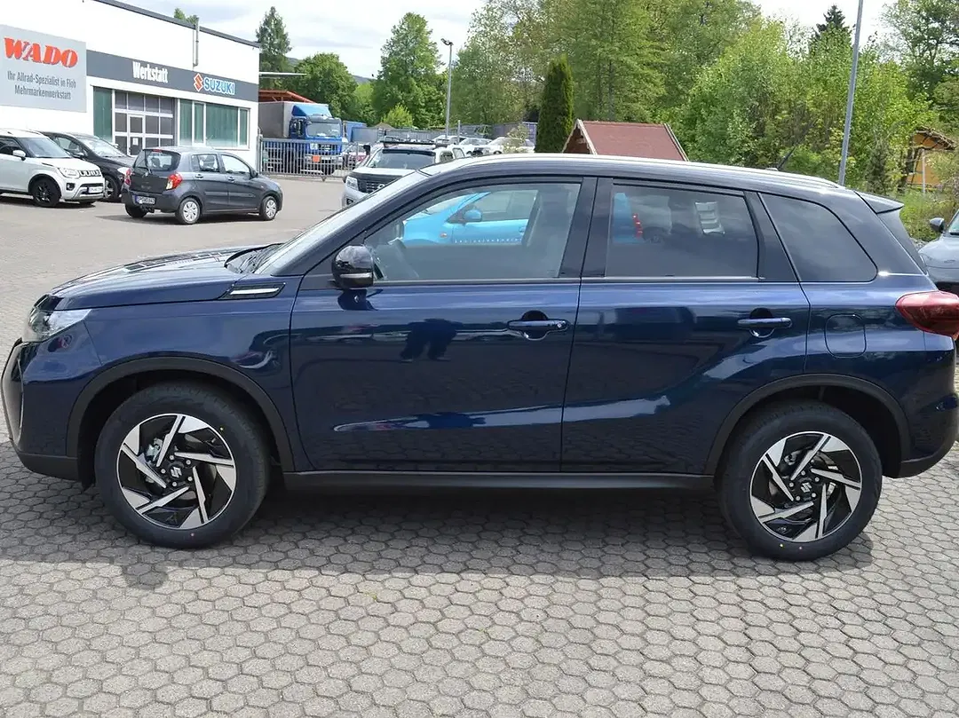 Suzuki Vitara - Thumbnail 3