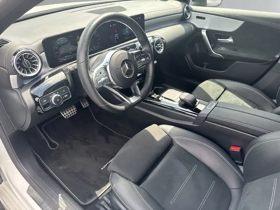 Mercedes-Benz A 180 - Thumbnail 13