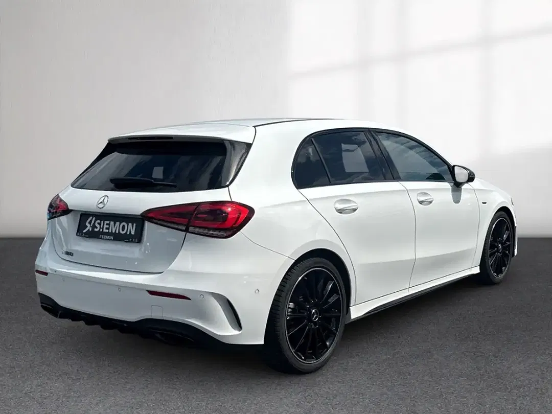 Mercedes-Benz A 180 - Thumbnail 5