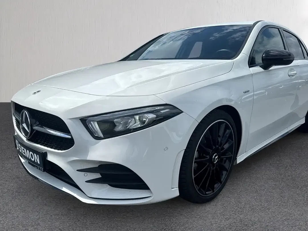 Mercedes-Benz A 180 - Thumbnail 9
