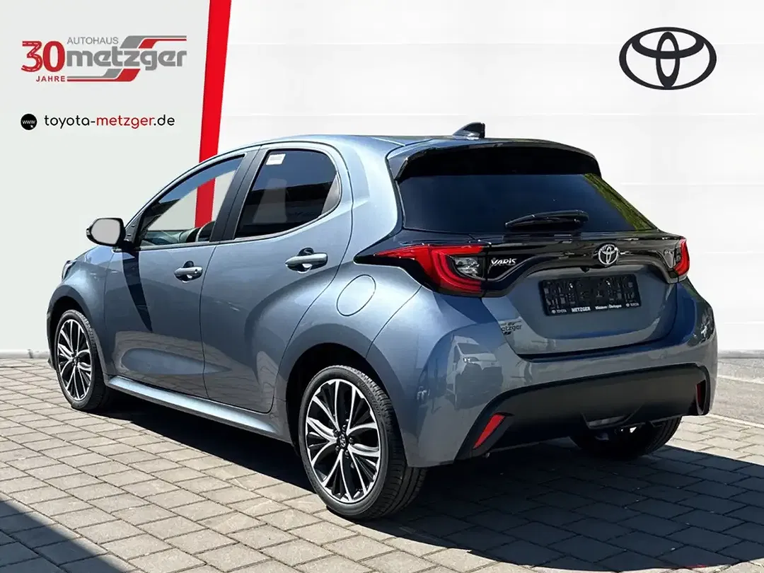 Toyota Yaris - Thumbnail 4