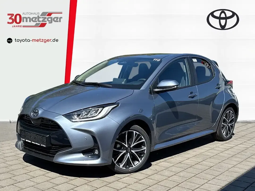 Toyota Yaris - Thumbnail 6