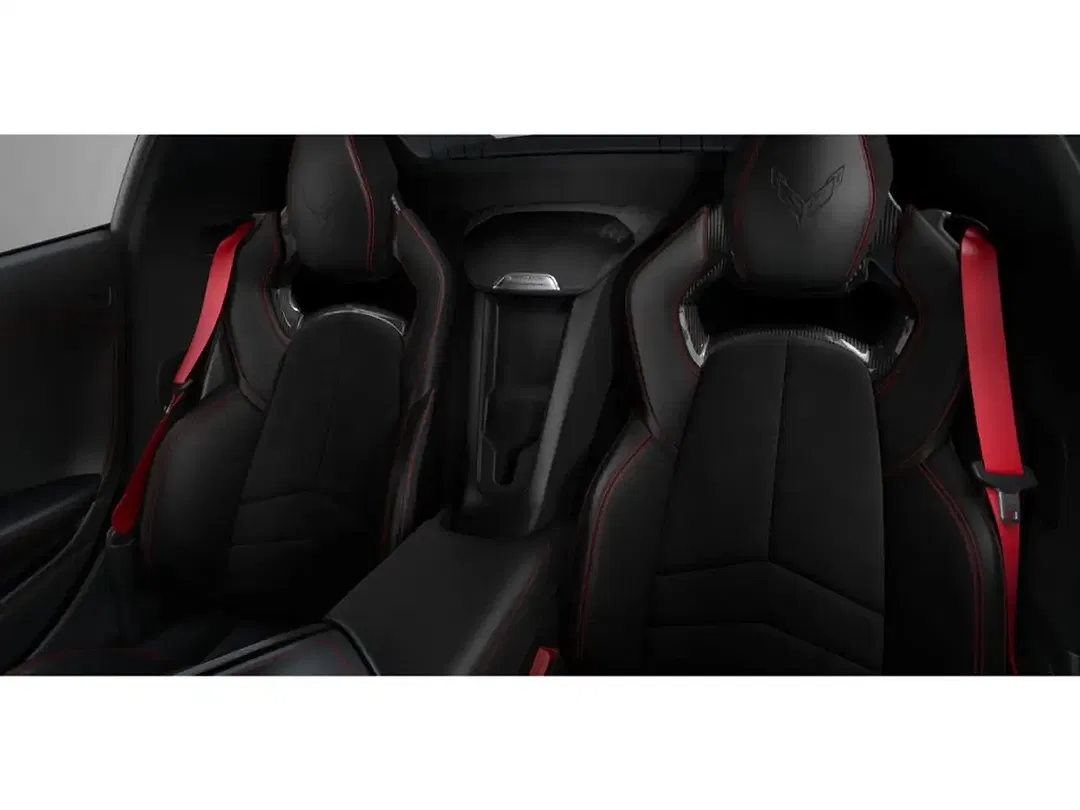 Corvette C8 - Thumbnail 10
