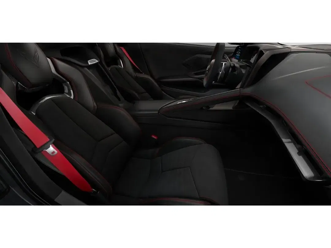 Corvette C8 - Thumbnail 8