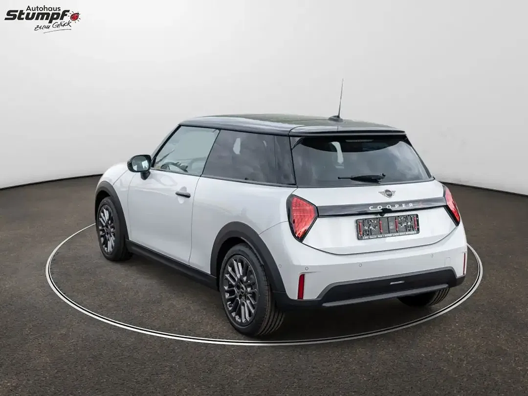 MINI Cooper S - Thumbnail 5