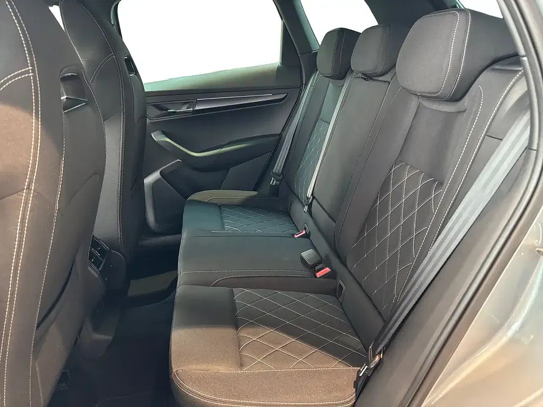 Skoda Karoq - Thumbnail 10