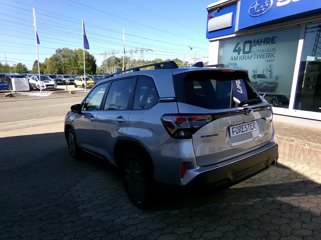 Subaru Forester - Thumbnail 6